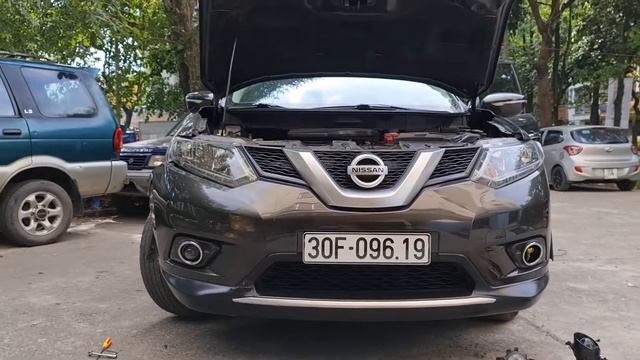Chia sẻ cách lắp đặt đèn Bi Gầm Led 3 Màu SBC cho Nissan Xtrail 2018 смотреть онлайн