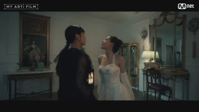 Julie And Natty Buttons