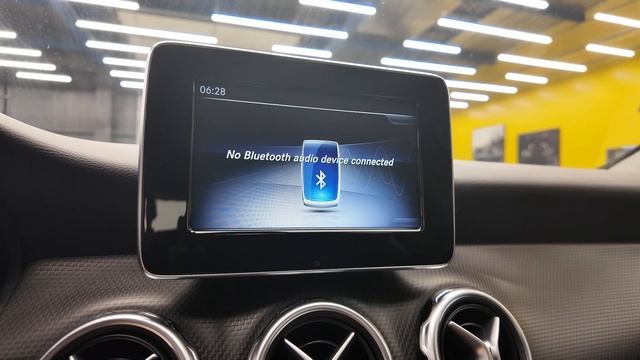 Mercedes-Benz GLA 200 d 4MATIC Aut. смотреть онлайн
