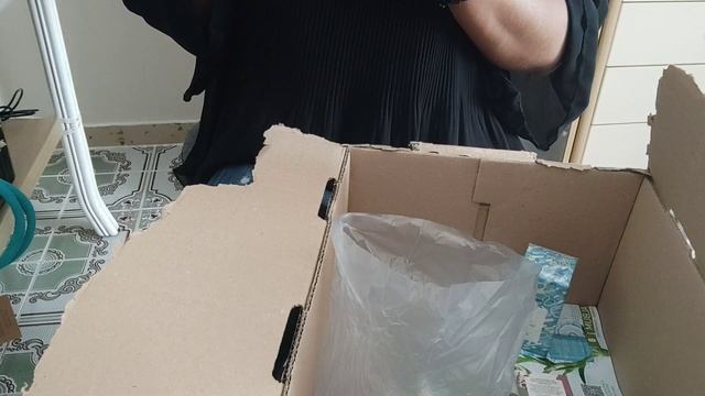 Unboxing album 7 #yvesrocher #yvesrocheritalia #spacchettamento смотреть онлайн