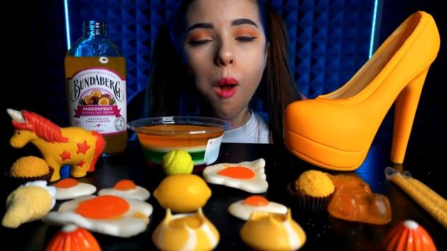 ASMR *ORANGE YELLOW FOOD* Eating One Color Food | Yellow Candy Party MUKBANG 먹방 АСМР Желтая Еда смотреть онлайн