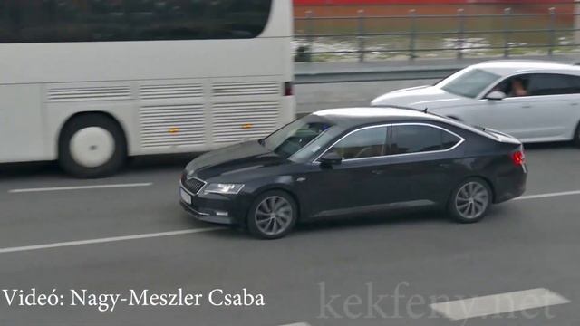 Skoda Superb смотреть онлайн