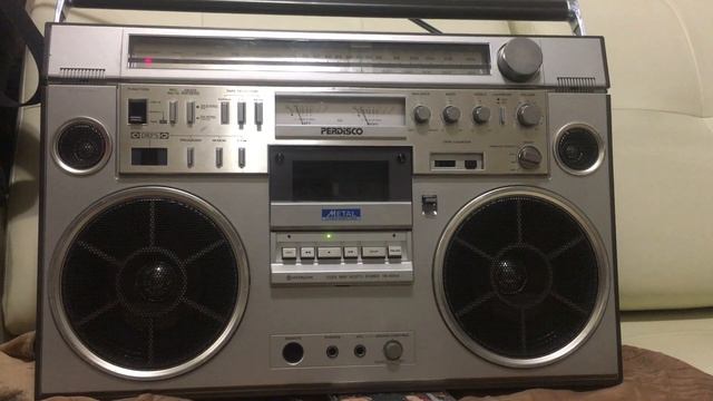 магнитола HITACHI TRK - 8600RM смотреть онлайн