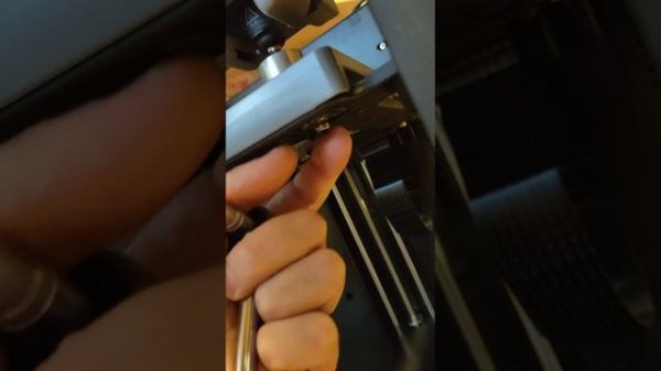 регулировка стола flashforge Adventurer 5m mechanical bed leveling