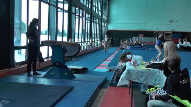 12/16/17 Lumen Invite - Vault смотреть онлайн