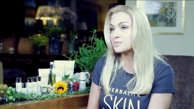 Защищающий крем SPF30 Herbalife SKIN смотреть онлайн