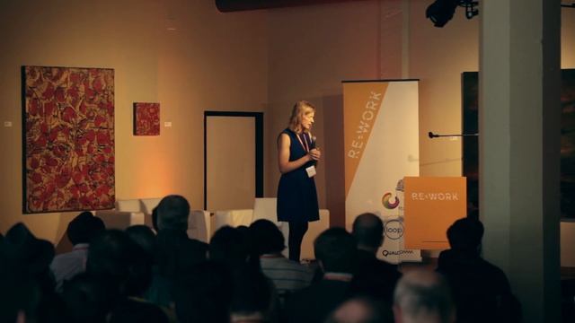Continuous Passive Predictive Assessment in AI - Vivienne Ming, Co-Founder of Socos Labs смотреть онлайн