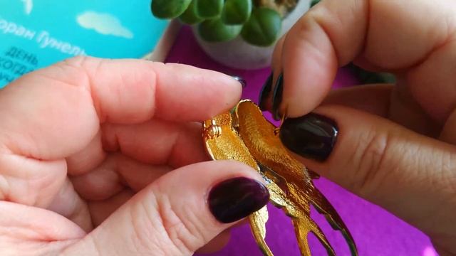 БРОШЬ ВЛЮБЛЕННЫЕ ПОПУГАЙЧИКИ, ВИНТАЖ