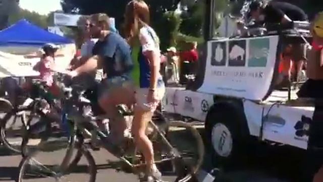 Bike-Powered Generator Powering DJ Bike Sled- Shelby Farms Greenline Opening смотреть онлайн