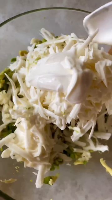 Тосты с авокадо и сыром! Быстрый и полезный перекус! #shorts #кулинария #рецепты смотреть онлайн