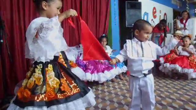 Santi Bailando Sanjuanero Maravillas