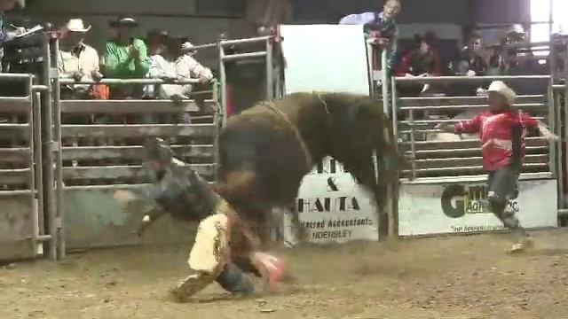 Matt Triplett 83 on GRS916 Exodus. Eatonia, SK PBR Canada '12 смотреть онлайн