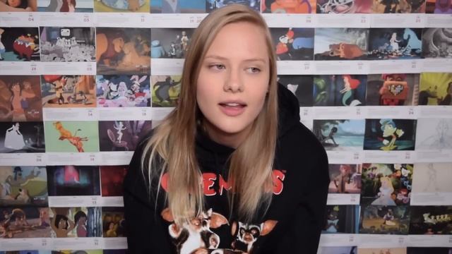 Top 10 NON-CANON Disney Channel Ships!! смотреть онлайн