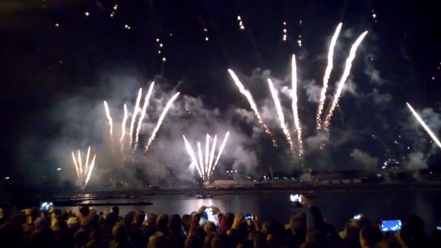 Круг Света 2015. Гребной канал. 04.10.2015 смотреть онлайн