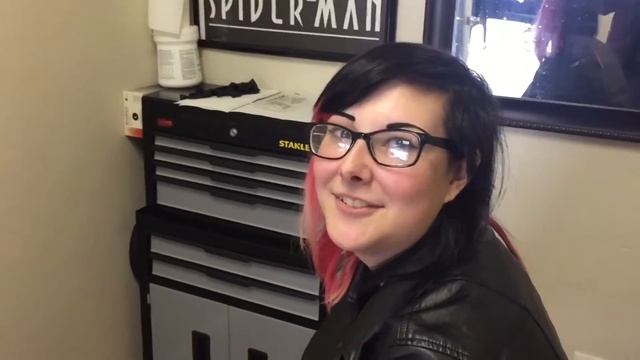 Getting my lip pierced!- Harley Quinn Sunday's смотреть онлайн