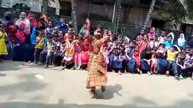 Mon Meleche Pakhna....Mariya Sultana Ripa.School Dance Performance