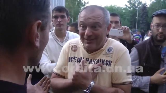 11 05 2014 Стрельба в Красноармейске - 2 смотреть онлайн