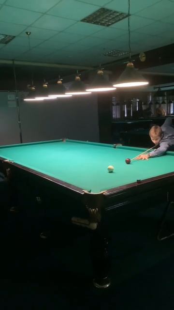 Выход от 3-х бортов в угол)