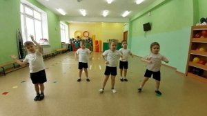 Зарядка Громко топнем ножкой