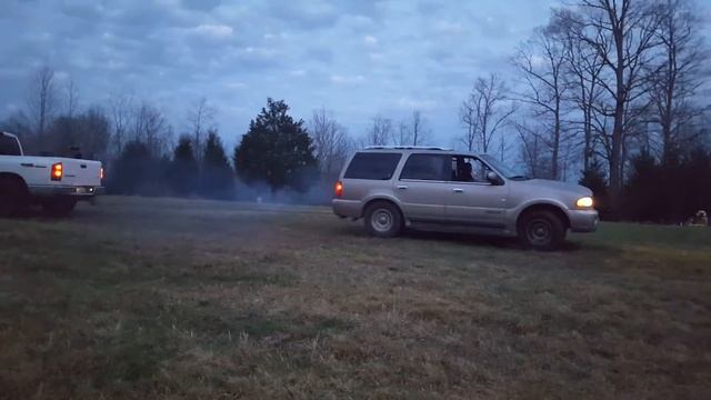 Dodge vs. Lincoln navigator смотреть онлайн
