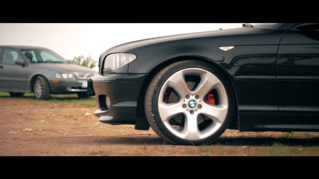 Car Culture: BMW 330 M power (4k cinematic video) смотреть онлайн