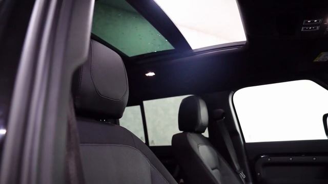 Land Rover Defender X Dynamic SE MHEV 246 bhp смотреть онлайн