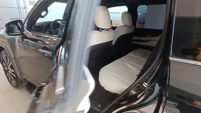 Новый Lexus LX 500d в наличии с НДС (видеорезентация) смотреть онлайн