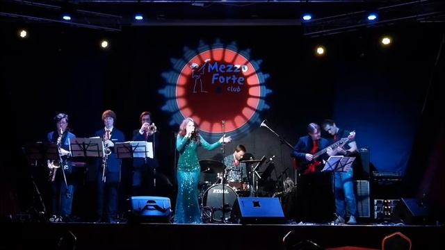 Elena Muftakhina & REVO.Band - I really love you смотреть онлайн