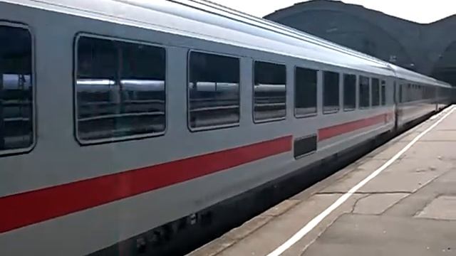 DB 101 105-5 schiebt IC 2142 Leipzig Hbf-Köln Hbf смотреть онлайн