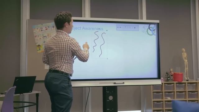 SMART Board 6065 Feature: Object Awareness смотреть онлайн