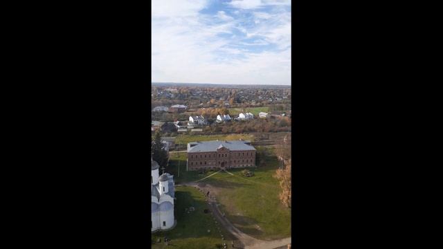 колокольный звон #колокола #звон #колокольныйзвон #суздаль #преподобенскаяколокольня #звонарь смотреть онлайн