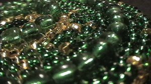 Магия бисера, часть 2. Бисероплетение, оплетение бисером - шкатулки, вазы, пробки, яйца.