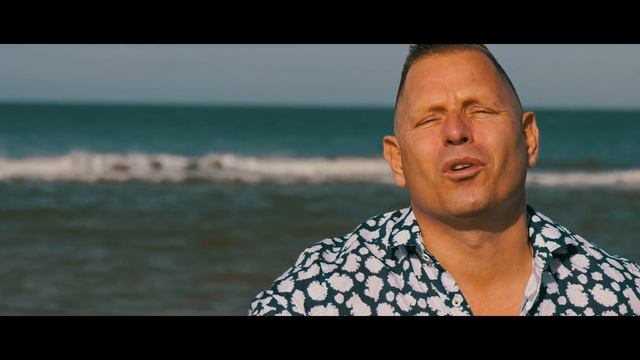 John Dame "Papa" officiële videoclip смотреть онлайн