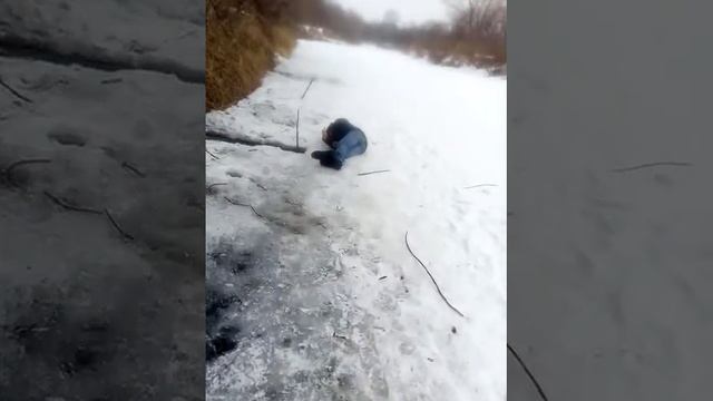 Прикол на рыбалке смотреть онлайн