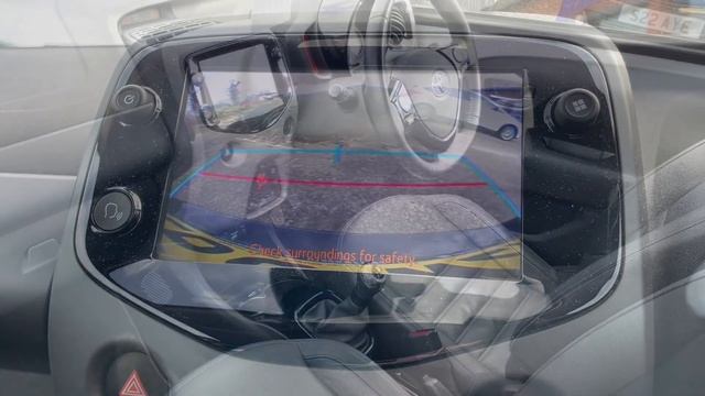 Toyota Aygo Hatchback 1.0 VVT-I Xplay TSS 5DR смотреть онлайн