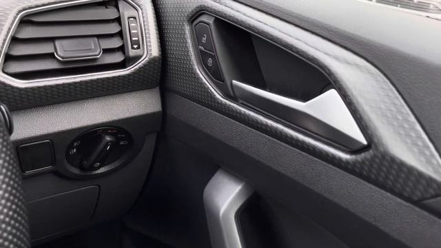 Approved Used Volkswagen T-Cross R-Line 1.0 TSI Manual Deep Black | Wrexham Volkswagen смотреть онлайн