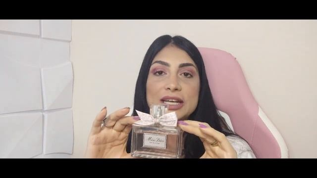 Perfume Miss Dior Eau de Parfum 2021 смотреть онлайн