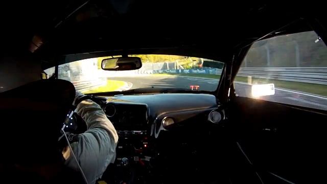 VLN 9 Nissan GT-R von Schulze Motorsport 8:53min смотреть онлайн