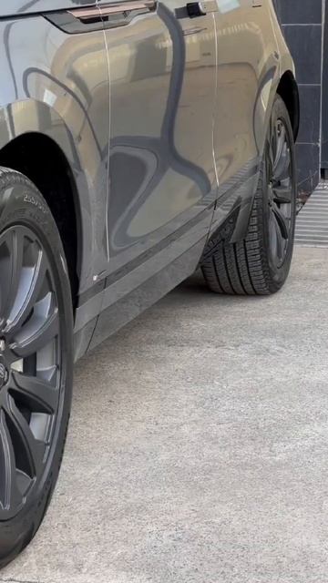 Guess the model #rangerover 🤔 смотреть онлайн