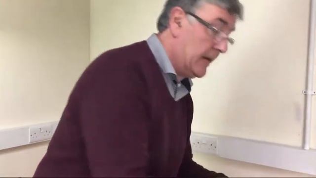 Paraic McNeela playing Roy McManus Whistles смотреть онлайн