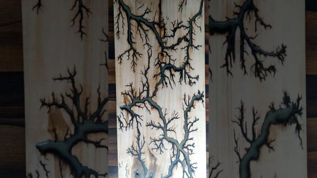 Доска с узором Лихтенберга ZZ B10