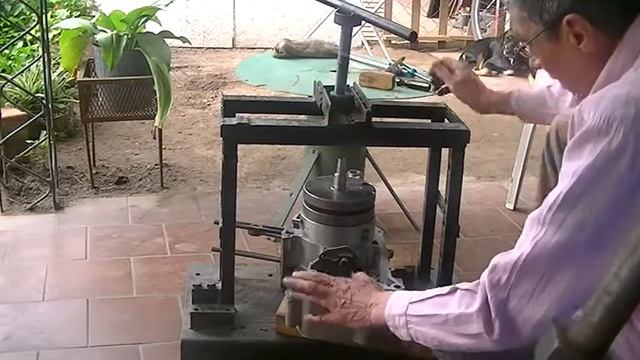 ARMADO DE MOTOR JAWA 350/640 PARA PRINCIPIANTES - 03 смотреть онлайн