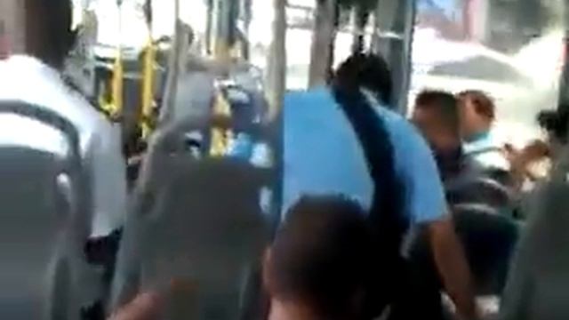 Caida dek metro bus en panama смотреть онлайн