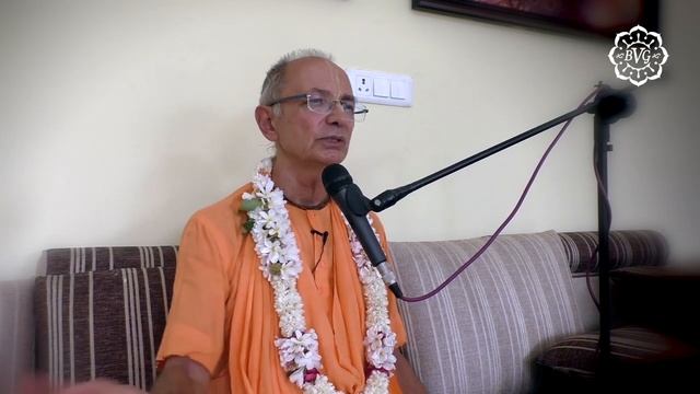 2020.06.19 - Структурный анализ главных тем Бхагаватам. Лекция 3 (перевод) - Бхакти Вигьяна Госвами смотреть онлайн