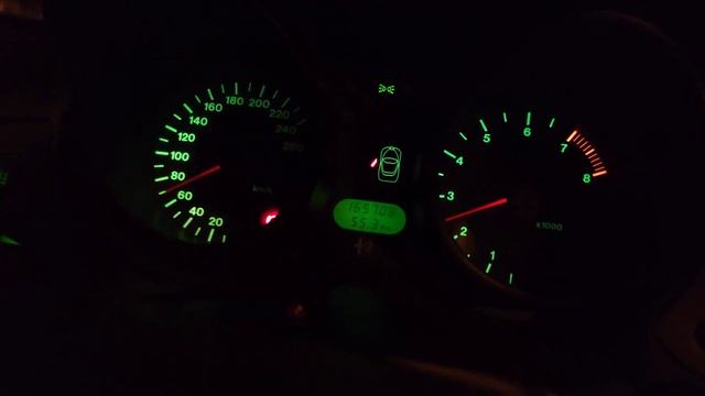 Alfa Romeo Spider 2.0 T.S. Slow tunnel run смотреть онлайн