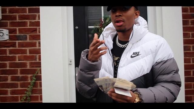 King Cash - Limitations (Official Music Video) Dir. Peaches смотреть онлайн