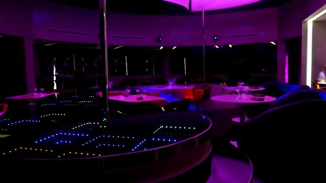 Temptation's Signature Restaurant, SHE 💋💕