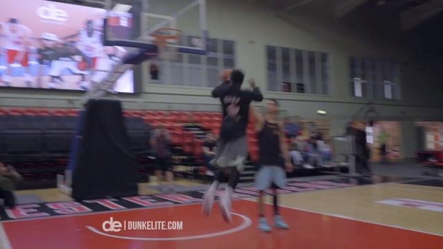6'1 youngblood Joel Henry! Sick & stylish dunker from London, England | Dunk Elite смотреть онлайн