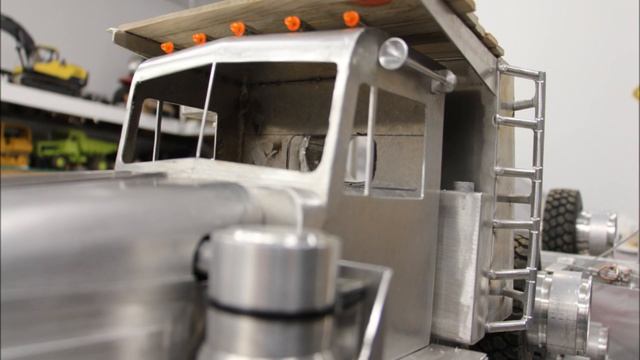 All Metal RC Kenworth Log Truck Build In Pictures