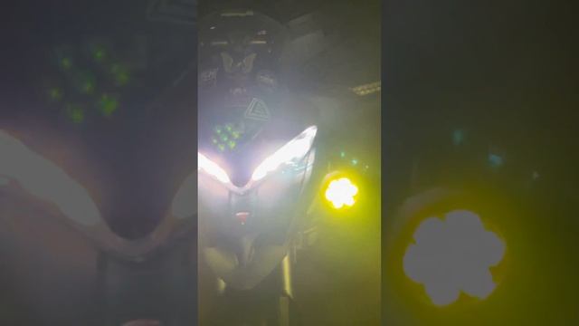My auxiliary lights ✌️✌️✌️ смотреть онлайн